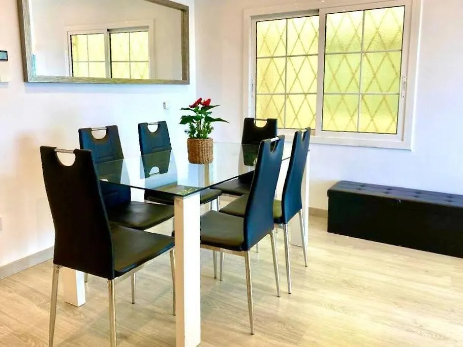 Beachfront Apartment Castelldefels