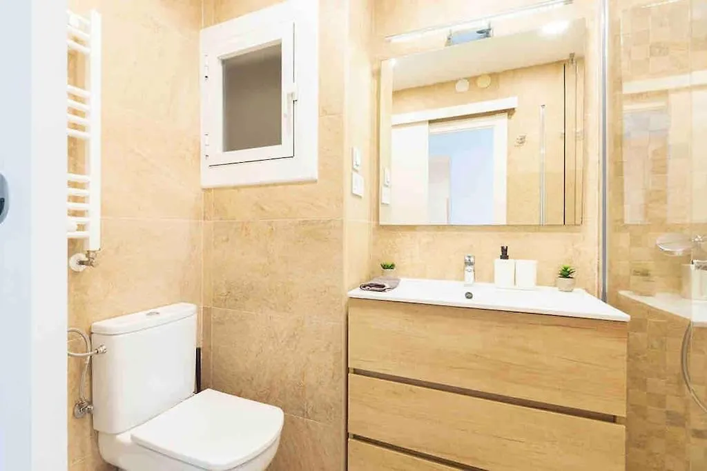 Beachfront Apartment Castelldefels 0*,  Espanha